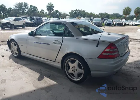 2001 Mercedes-Benz Slk 230 Kompressor z USA, uszkodzony, nr VIN WDBKK49F51F233449